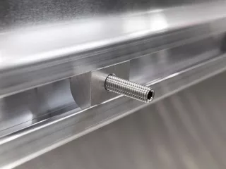 faster-pujotettava-kiinnityspultti-m8x60mm-c-kiskoon-06ac39ef4d804a.jpg