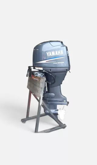 Käytetty Yamaha F50FET -08