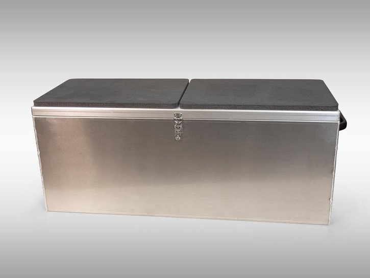 Faster Alumiininen istuin - s&auml;ilytyslaatikko 110cm